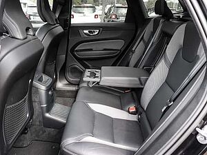 Volvo  Plus Black Edition Recharge Plug-In Hybrid AWD T8 Twin Engine EU6d StandHZG Lede