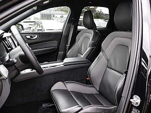 Volvo  Plus Black Edition Recharge Plug-In Hybrid AWD T8 Twin Engine EU6d StandHZG Lede