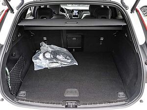 Volvo  R Design Recharge Plug-In Hybrid AWD T6 Twin Engine EU6d StandHZG Leder digitale