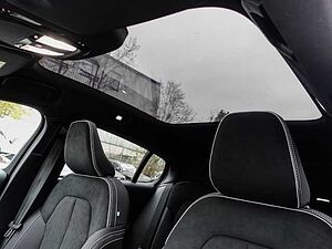 Volvo  Single Motor Extended Range Ultimate Pixel LED 20 Zoll