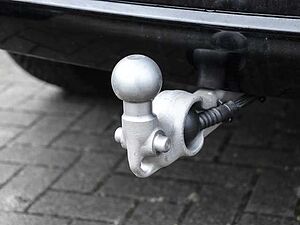 Volvo  Plus Black Edition Recharge Plug-In Hybrid AWD T8 Twin Engine EU6d StandHZG AHK