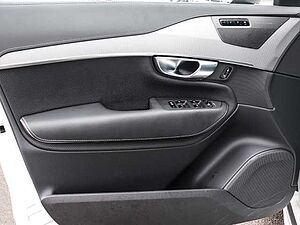 Volvo  Plus Bright Recharge Plug-In Hybrid AWD T8 Twin Engine EU6d 7-Sitzer StandHZG di