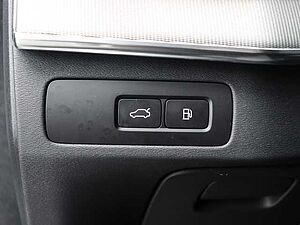 Volvo  Plus Bright Recharge Plug-In Hybrid AWD T8 Twin Engine EU6d 7-Sitzer StandHZG di