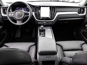 Volvo  Ultra Dark Recharge Plug-In Hybrid AWD T8 Twin Engine EU6d HUD StandHZG digitale