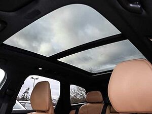 Volvo  Ultra Dark AWD B5 Benzin EU6e HUD AD digitales Cockpit Memory Sitze Soundsystem