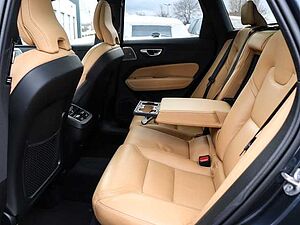 Volvo  Ultra Dark AWD B5 Benzin EU6e HUD AD digitales Cockpit Memory Sitze Soundsystem