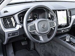 Volvo  Momentum Pro 2WD B4 Diesel EU6d AHK digitales Cockpit Soundsystem LED Sperrdiff.