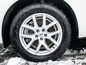 Volvo  Plus Dark Recharge Plug-In Hybrid AWD T8 Twin Engine EU6d StandHZG digitales Coc