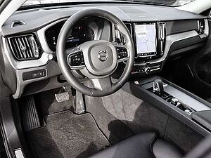 Volvo  Ultra Dark Recharge Plug-In Hybrid AWD T8 Twin Engine EU6d HUD StandHZG digitale