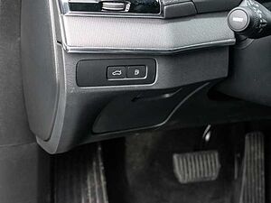 Volvo  Plus Bright Recharge Plug-In Hybrid AWD T8 Twin Engine EU6d 7-Sitzer StandHZG di