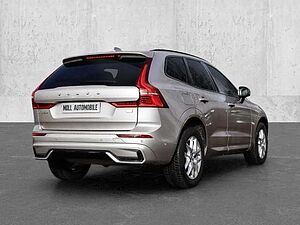 Volvo  Ultra Dark Recharge Plug-In Hybrid AWD T8 Twin Engine EU6d HUD StandHZG digitale