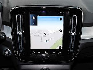 Volvo  Core Recharge Plug-In Hybrid 2WD T4 Twin Engine EU6d StandHZG digitales Cockpit