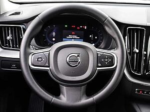 Volvo  Core 2WD B4 Benzin EU6d digitales Cockpit Memory Sitze Soundsystem LED Scheinwer