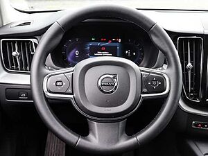 Volvo  Core 2WD B4 Benzin EU6d digitales Cockpit Memory Sitze Soundsystem LED Scheinwer