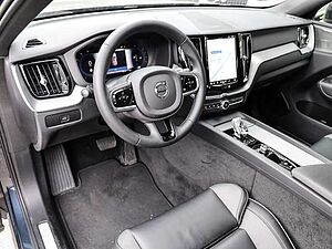 Volvo  Plus Dark 2WD B4 Benzin EU6d StandHZG Leder digitales Cockpit Memory Sitze Sound