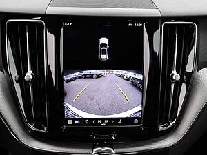 Volvo  Core 2WD B4 Benzin EU6d digitales Cockpit Memory Sitze Soundsystem LED Scheinwer