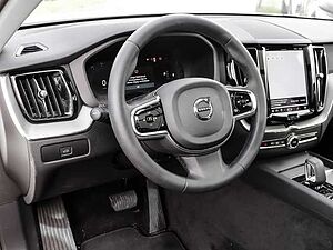 Volvo  Plus Bright 2WD B4 Benzin EU6d digitales Cockpit Memory Sitze Soundsystem 360 Ka