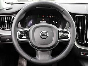 Volvo  Plus Bright 2WD B4 Benzin EU6d digitales Cockpit Memory Sitze Soundsystem 360 Ka