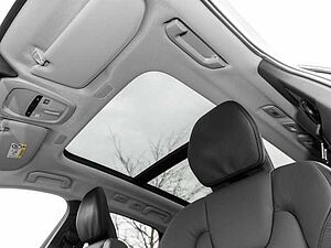 Volvo  Ultimate Dark 2WD B4 Diesel EU6d HUD AD digitales Cockpit Memory Sitze Soundsyst