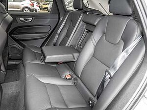 Volvo  Ultimate Dark 2WD B4 Diesel EU6d HUD AD digitales Cockpit Memory Sitze Soundsyst