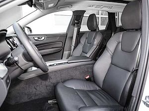 Volvo  Ultimate Dark 2WD B4 Diesel EU6d HUD AD digitales Cockpit Memory Sitze Soundsyst
