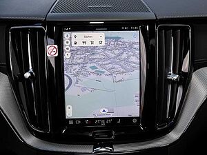 Volvo  Ultimate Dark 2WD B4 Diesel EU6d HUD AD digitales Cockpit Memory Sitze Soundsyst