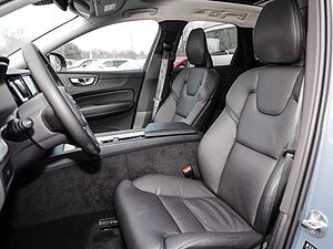 Volvo  Ultimate Dark 2WD B4 Diesel EU6d HUD AD digitales Cockpit Memory Sitze Soundsyst