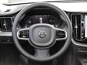 Volvo  Ultimate Dark AWD B4 Diesel EU6d Allrad HUD AD StandHZG digitales Cockpit Memory