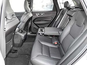 Volvo  Ultimate Dark AWD B4 Diesel EU6d Allrad HUD AD StandHZG digitales Cockpit Memory