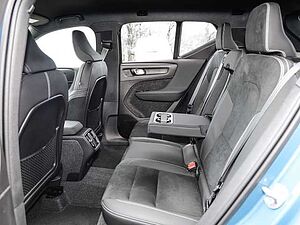 Volvo  Plus Dark 2WD B4 EU6d digitales Cockpit Memory Sitze Soundsystem HarmanKardon 36