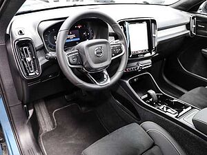 Volvo  Plus Dark 2WD B4 EU6d digitales Cockpit Memory Sitze Soundsystem HarmanKardon 36