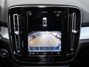 Volvo  Plus Dark 2WD B3 EU6d digitales Cockpit Memory Sitze Soundsystem HarmanKardon LE