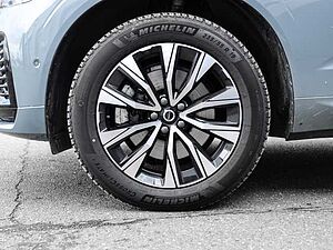 Volvo  Plus Dark AWD B5 Benzin EU6d Allrad Leder digitales Cockpit Memory Sitze Soundsy