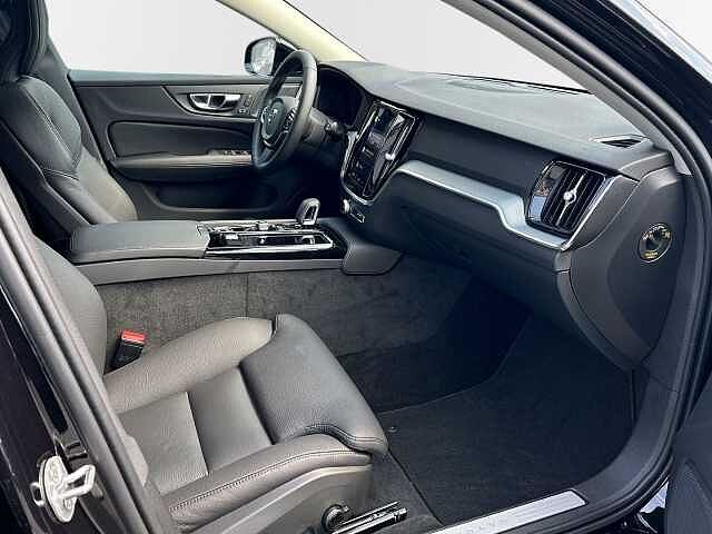 Volvo  Recharge T6 AWD Plus Dark 19'' ACC 360 Kamera Harman Kardon Totwinkelassistent