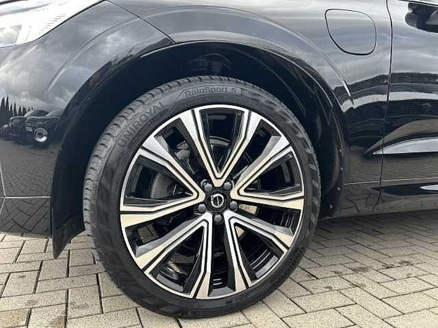 Volvo  Recharge T8 AWD R-Design 21'' AHK Luft StandHZG 360 Kamera ACC HUD Harman Panora