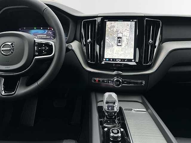 Volvo  Recharge T6 AWD Plus Black Edition 21'' StandHZG ACC 360 Kamera HarmanKardon
