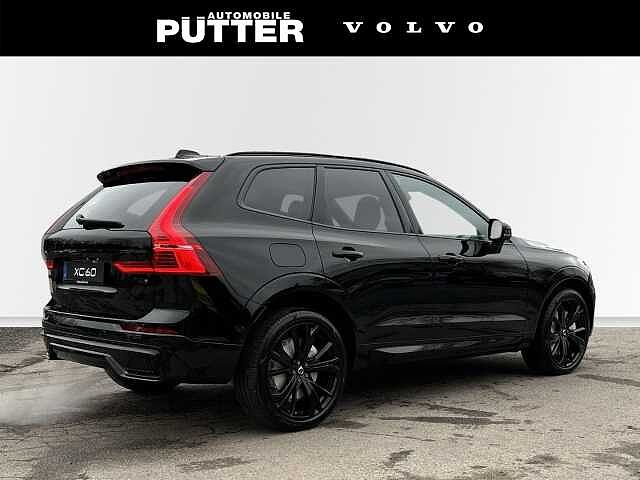 Volvo  Recharge T6 AWD Plus Black Edition 21'' StandHZG ACC 360 Kamera HarmanKardon