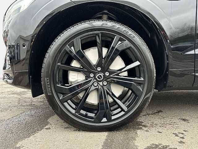 Volvo  Recharge T6 AWD Plus Black Edition 21'' StandHZG ACC 360 Kamera HarmanKardon
