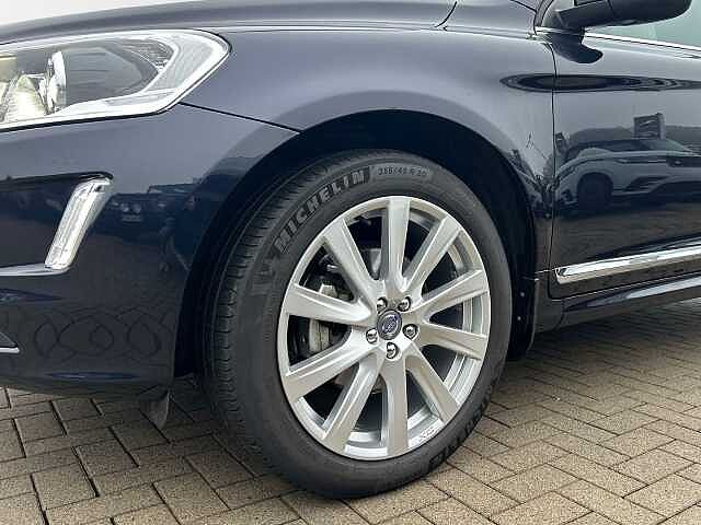 Volvo  D4 Linje Inscription Euro6 20'' ACC e-Sitze Bi-Xenon Panorama Soundsystem SHZ Le