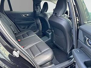 Volvo  Recharge T6 AWD Plus Dark 19'' ACC 360 Kamera Harman Kardon Totwinkelassistent