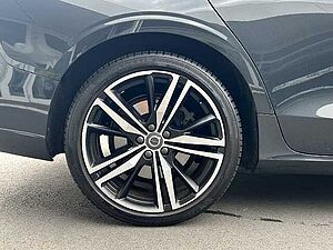 Volvo  Recharge T8 AWD R-Design Plug-In Hybrid 19'' Polestar AHK 360 Kamera LED DAB Tot