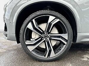 Volvo  Recharge T8 AWD Ultra Dark 7-Sitzer 22'' B&W HUD Luftfederung ACC StandHZG