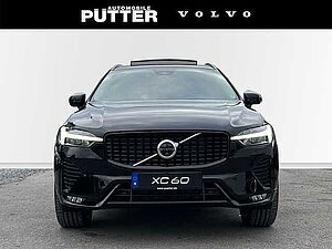 Volvo  B4 Benzin Geartronic Plus Dark EU6d 21'' ACC Panorama 360 Kamera LED