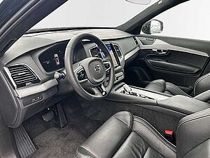 Volvo  Recharge T8 AWD Ultimate Dark 7-Sitzer 22'' Luft 360 Kamera HUD Harman Panorama