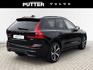 Volvo  B4 Diesel AWD Ultimate Dark 21'' AHK StandHZG ACC Panorama Harman Kardon