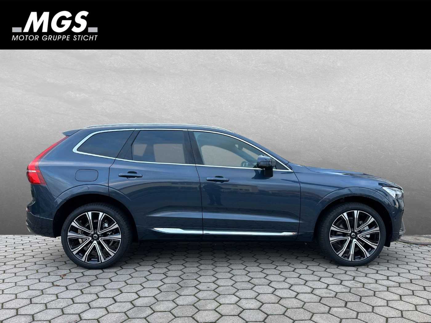 Volvo  Recharge AWD