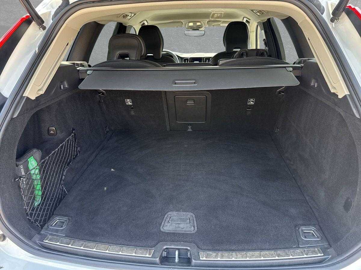 Volvo  2WD
