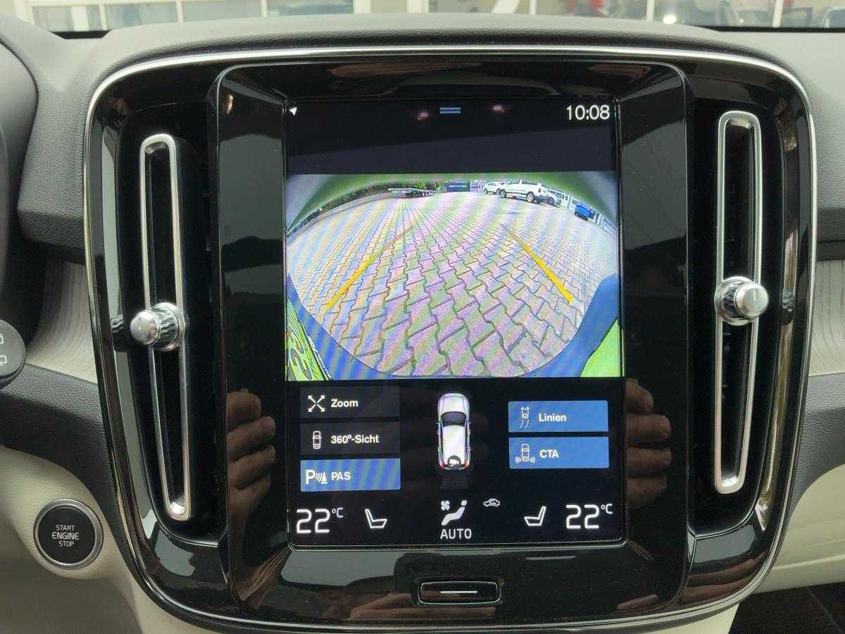 Volvo  XC40 Inscription, B4 Mild-Hybrid Benzin