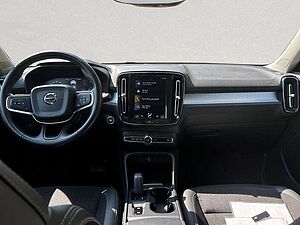 Volvo  Momentum AWD 2.0 Diesel