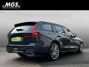 Volvo  R Design Recharge Plug-In Hybrid AWD